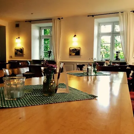 Отель Gasthaus Birke Кирхцартен